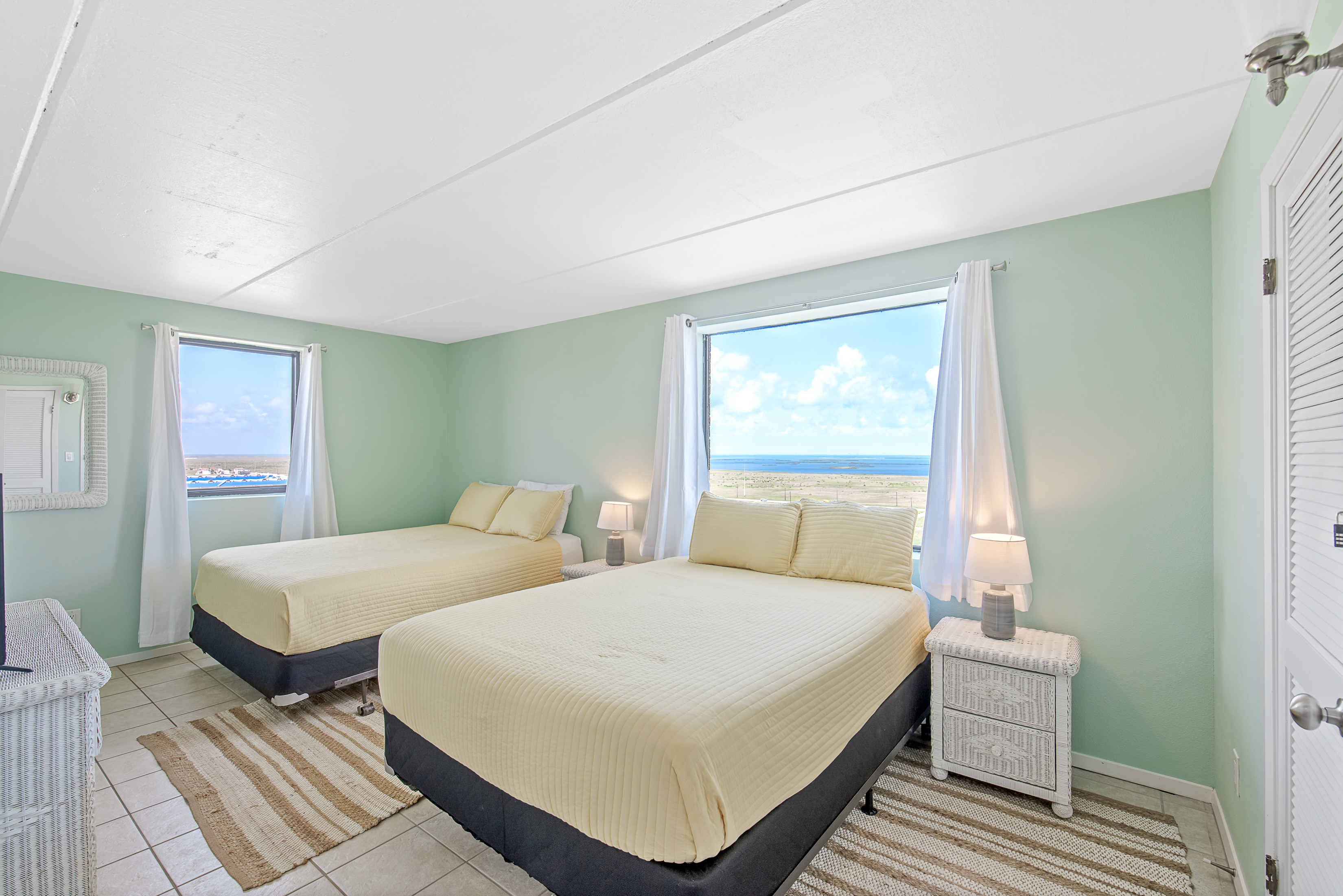  Gulf-View Penthouse at Mustang Towers - 物件實景