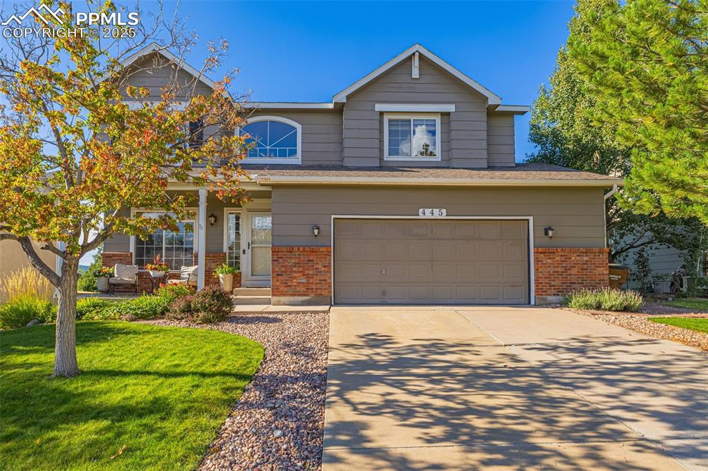 Monument, Colorado, 80132, United States, 5 Bedrooms Bedrooms, ,4 BathroomsBathrooms,Residential,For Sale,1988171