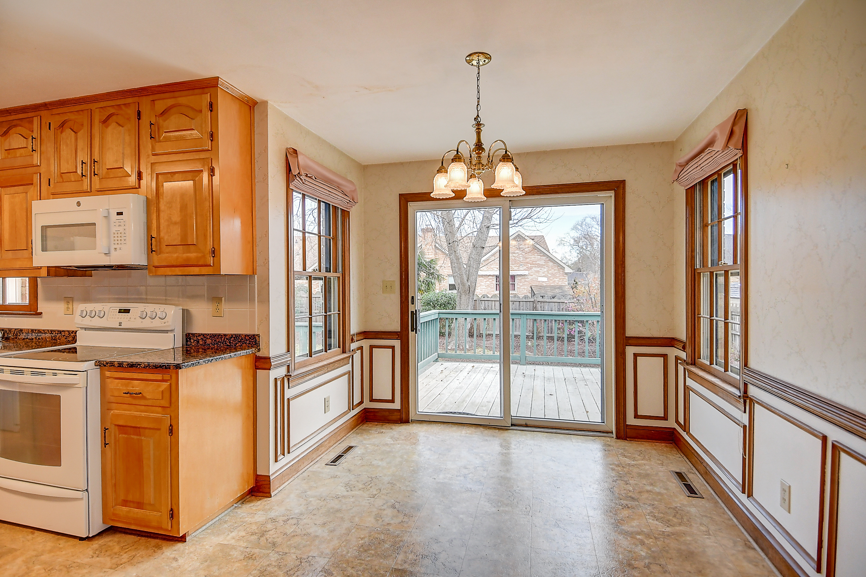 Norfolk, Virginia, 23518, United States, 4 Bedrooms Bedrooms, ,3 BathroomsBathrooms,Residential,For Sale,2006000