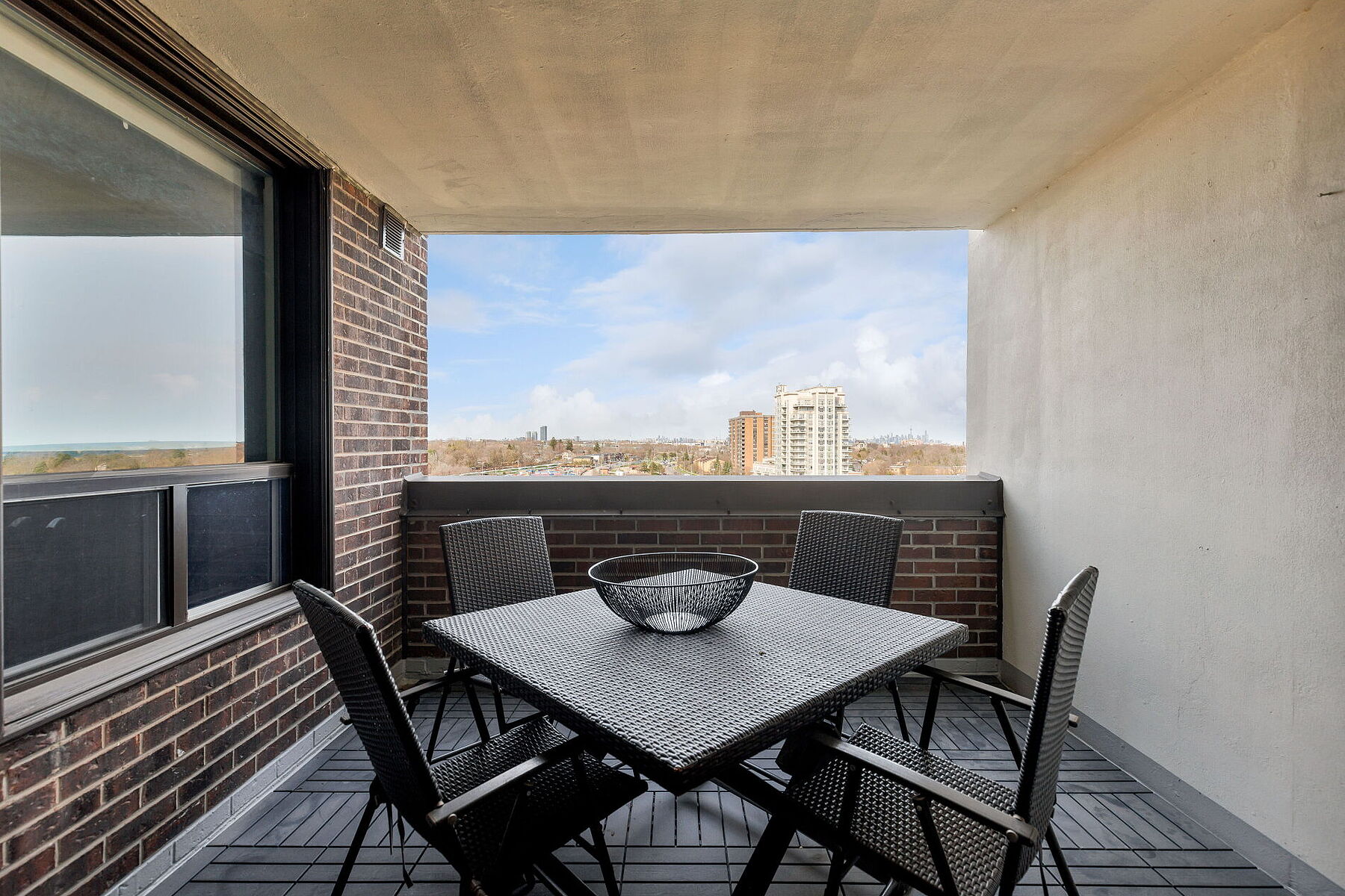  Modern Condo Living - 物件實景