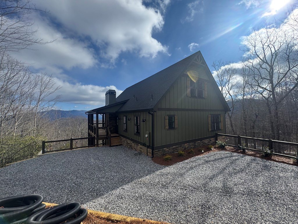 Young Harris, Georgia, 30582, United States, 3 Bedrooms Bedrooms, ,2 BathroomsBathrooms,Residential,For Sale,2010979