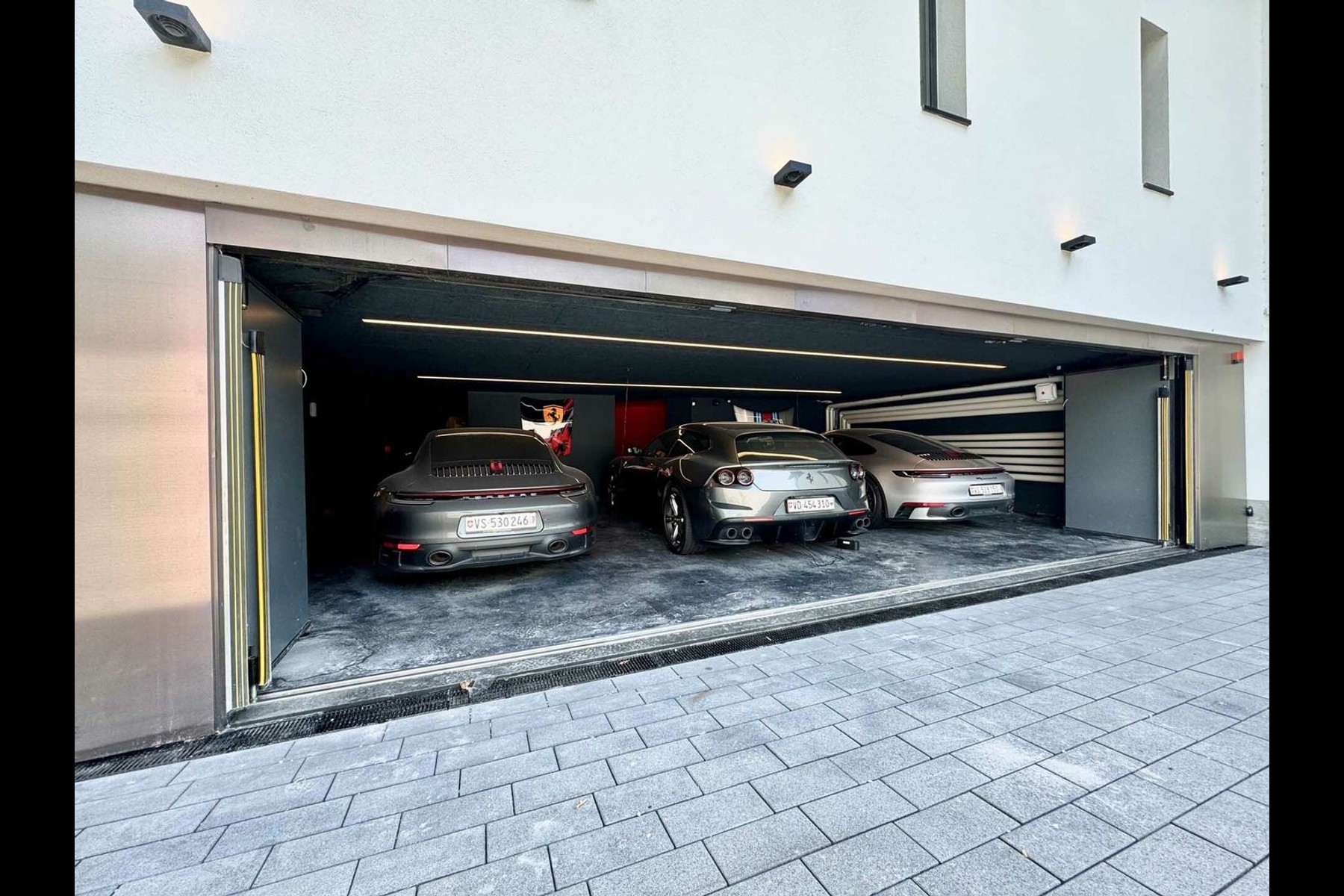  Ultra-contemporary property with lake view - 物件實景