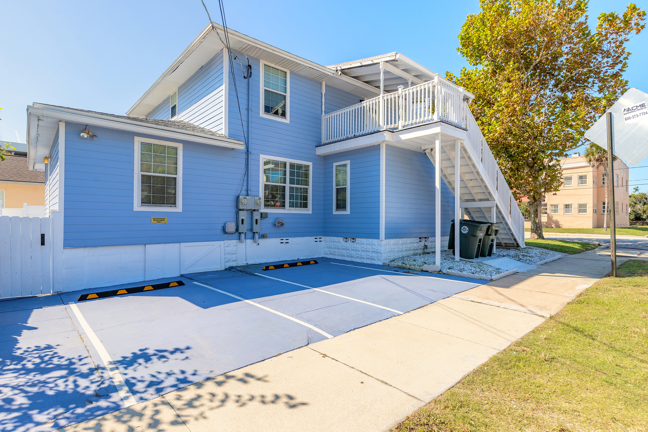 Daytona Beach, Florida, 32118, United States, 5 Bedrooms Bedrooms, ,3 BathroomsBathrooms,Residential,For Sale,1982545