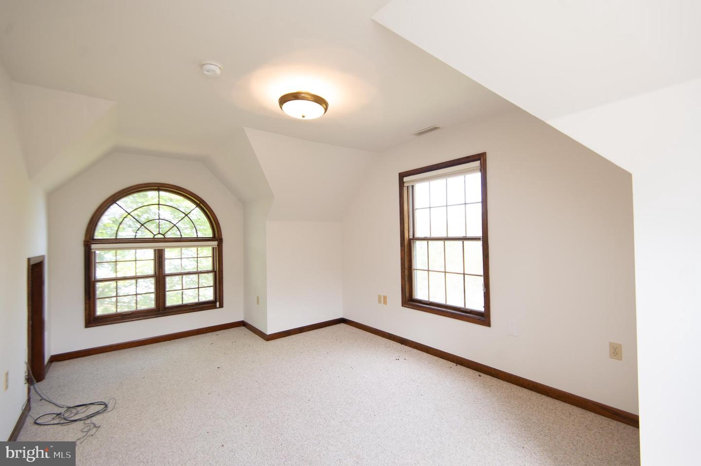 Royal Oak, Maryland, 21662, United States, 3 Bedrooms Bedrooms, ,4 BathroomsBathrooms,Residential,For Sale,1991591