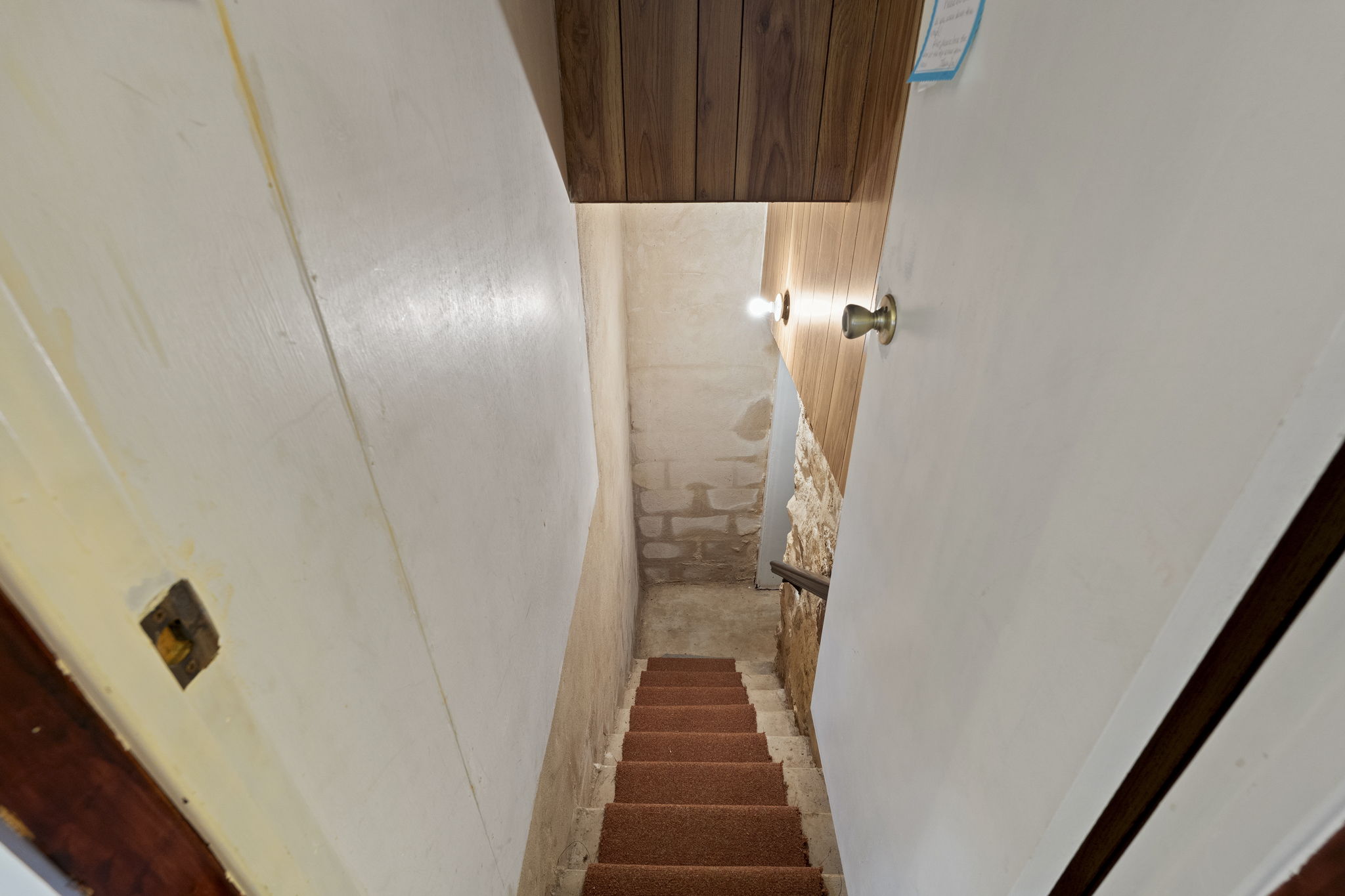  501 West Creek Street, Fredericksburg, TX 78624 - 物件實景
