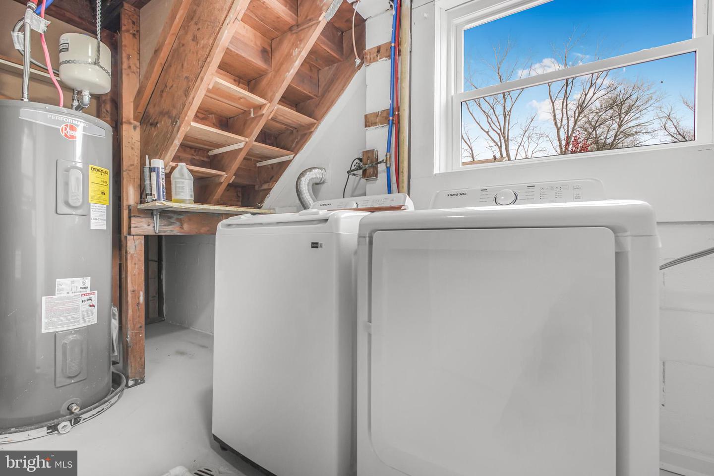 Woodbridge, Virginia, 22193, United States, 3 Bedrooms Bedrooms, ,2 BathroomsBathrooms,Residential,For Sale,2003349