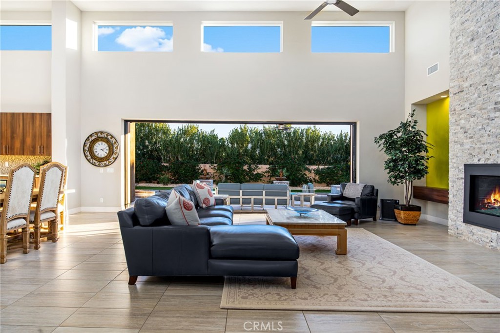 Rancho Mirage, California, 92270, United States, 4 Bedrooms Bedrooms, ,3 BathroomsBathrooms,Residential,For Sale,2010375