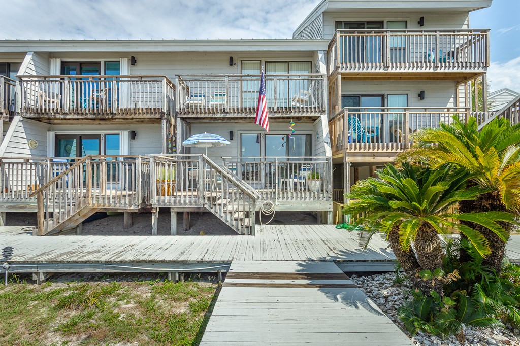 Saint George Island, Florida, 32328, United States, 2 Bedrooms Bedrooms, ,3 BathroomsBathrooms,Residential,For Sale,1904518