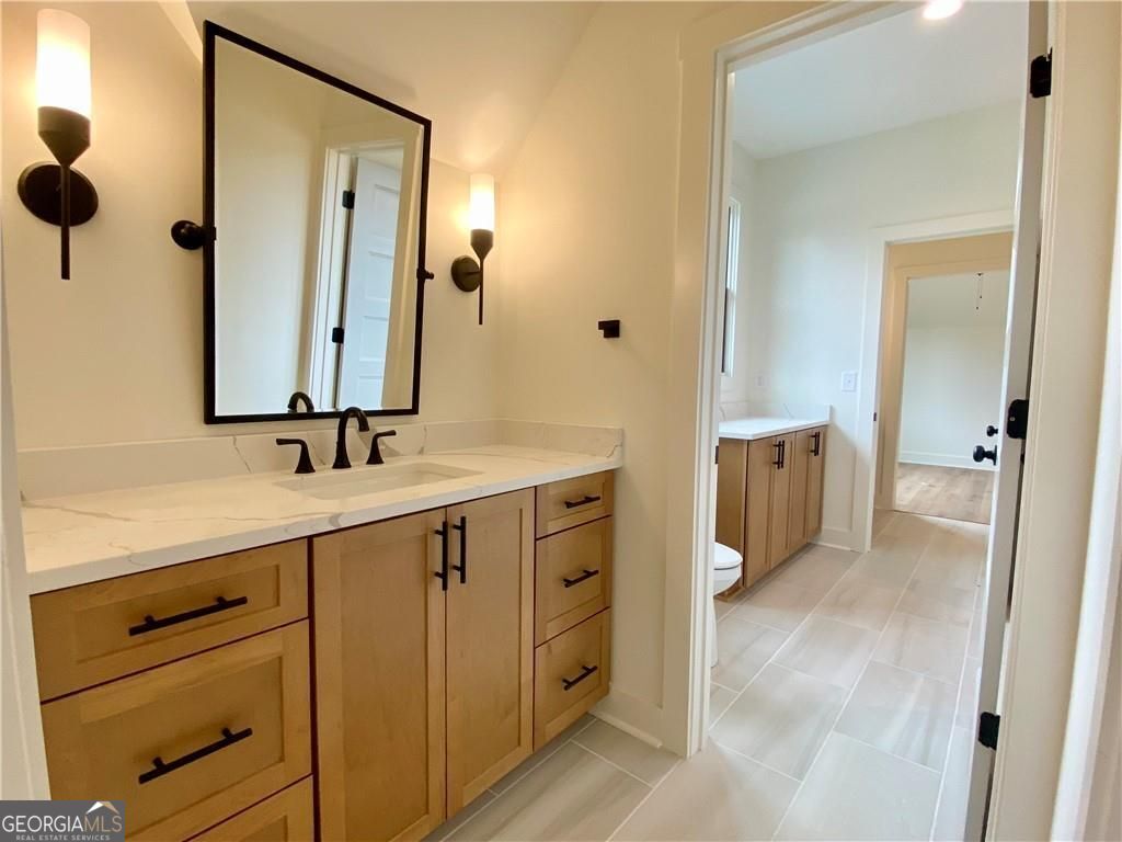 Gainesville, Georgia, 30506, United States, 5 Bedrooms Bedrooms, ,6 BathroomsBathrooms,Residential,For Sale,1908175