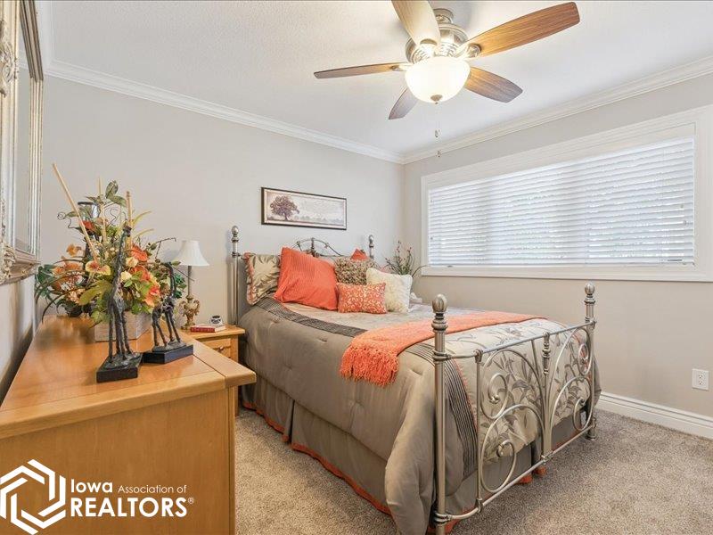 Burlington, Iowa, 52601, United States, 3 Bedrooms Bedrooms, ,3 BathroomsBathrooms,Residential,For Sale,1980074