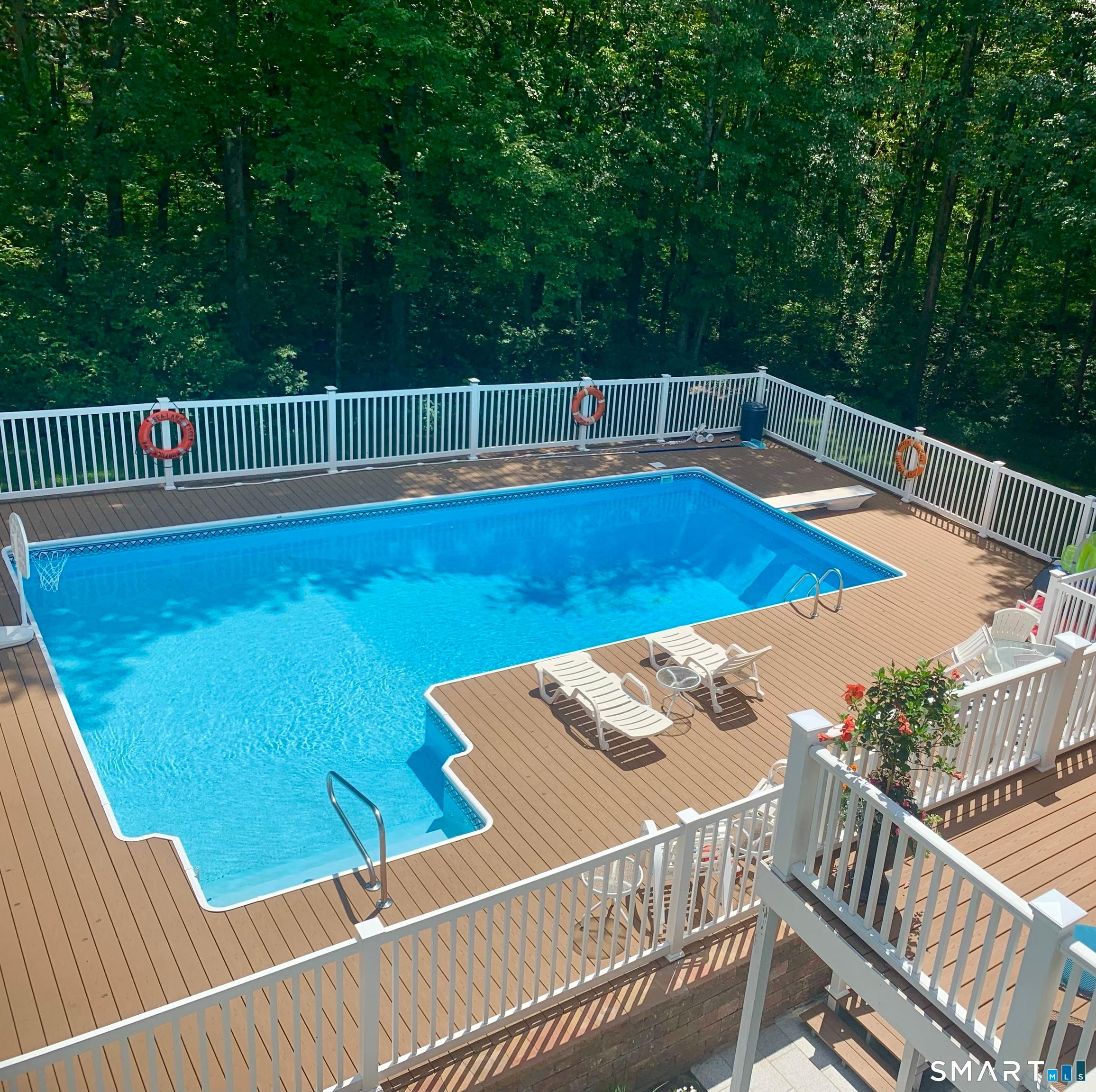 Southington, Connecticut, 06489, United States, 4 Bedrooms Bedrooms, ,3 BathroomsBathrooms,Residential,For Sale,2013788