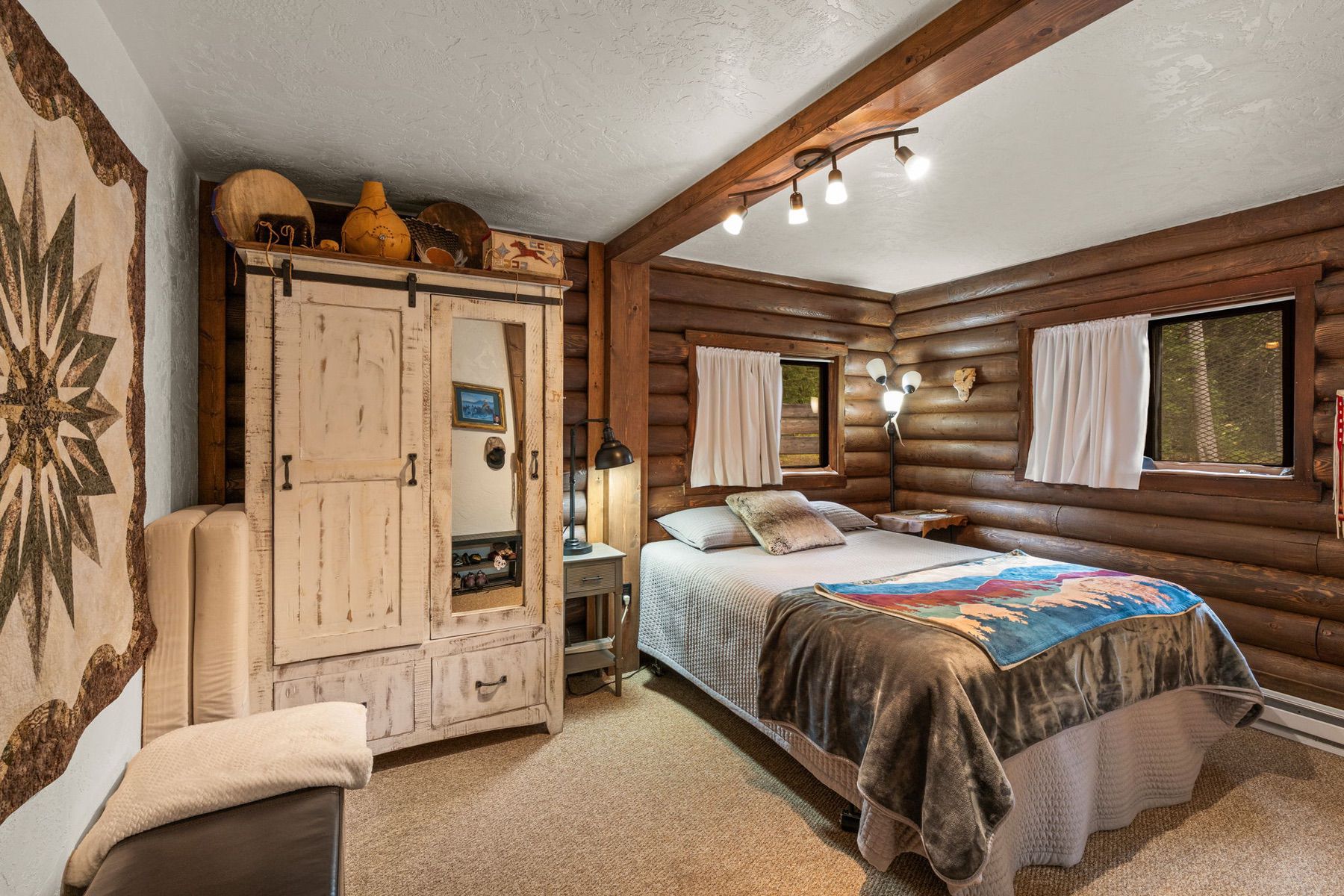  708 US Highway 212 W - 物件實景