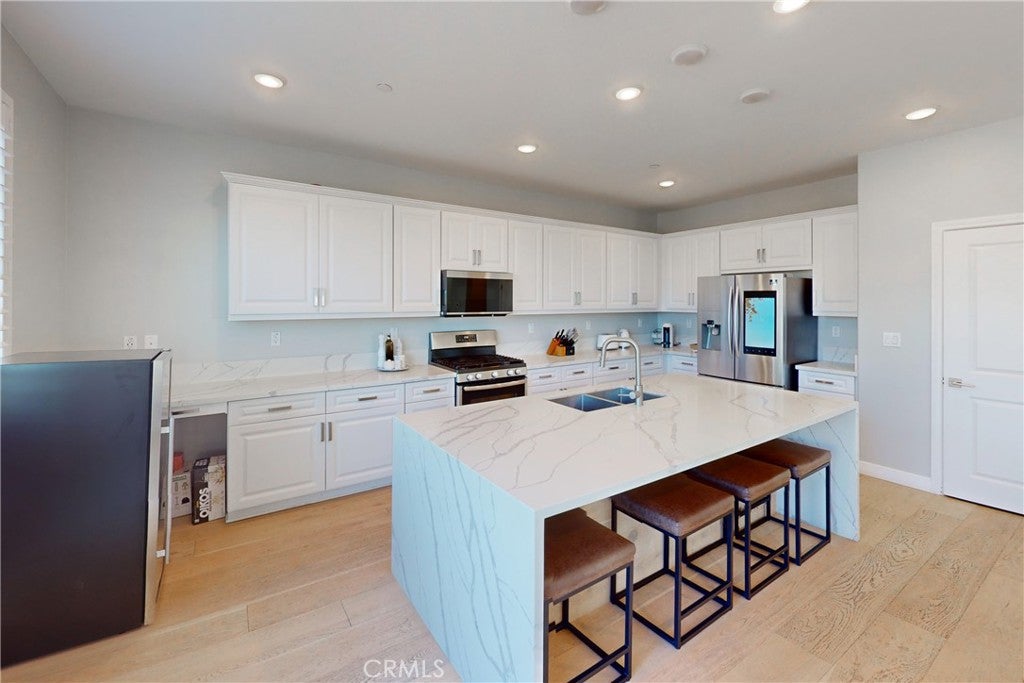 Beaumont, California, 92223, United States, 4 Bedrooms Bedrooms, ,4 BathroomsBathrooms,Residential,For Sale,1984009