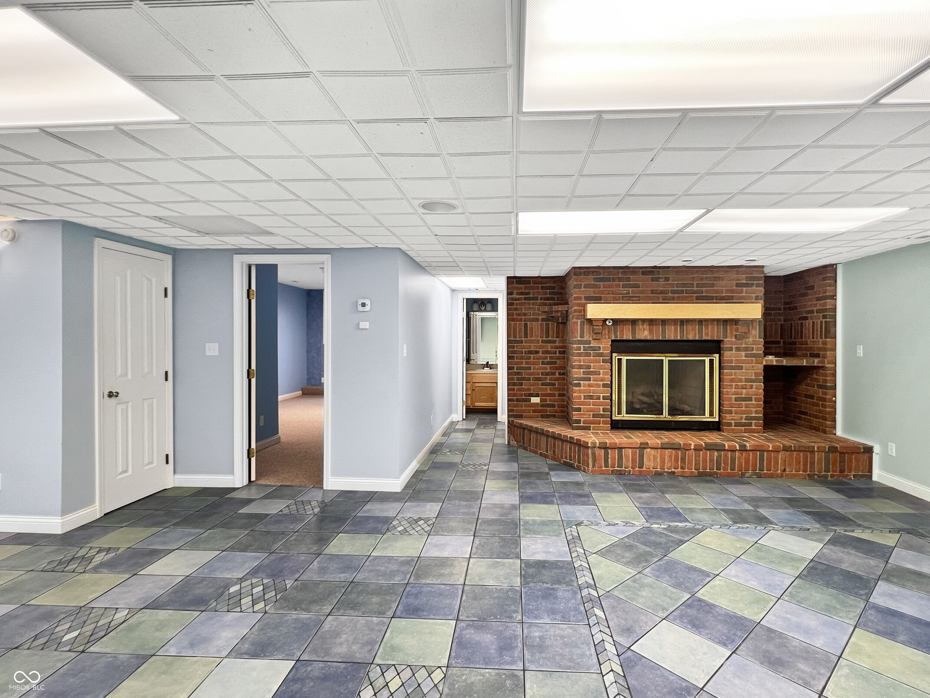 Columbus, Indiana, 47201, United States, 5 Bedrooms Bedrooms, ,6 BathroomsBathrooms,Residential,For Sale,1979621