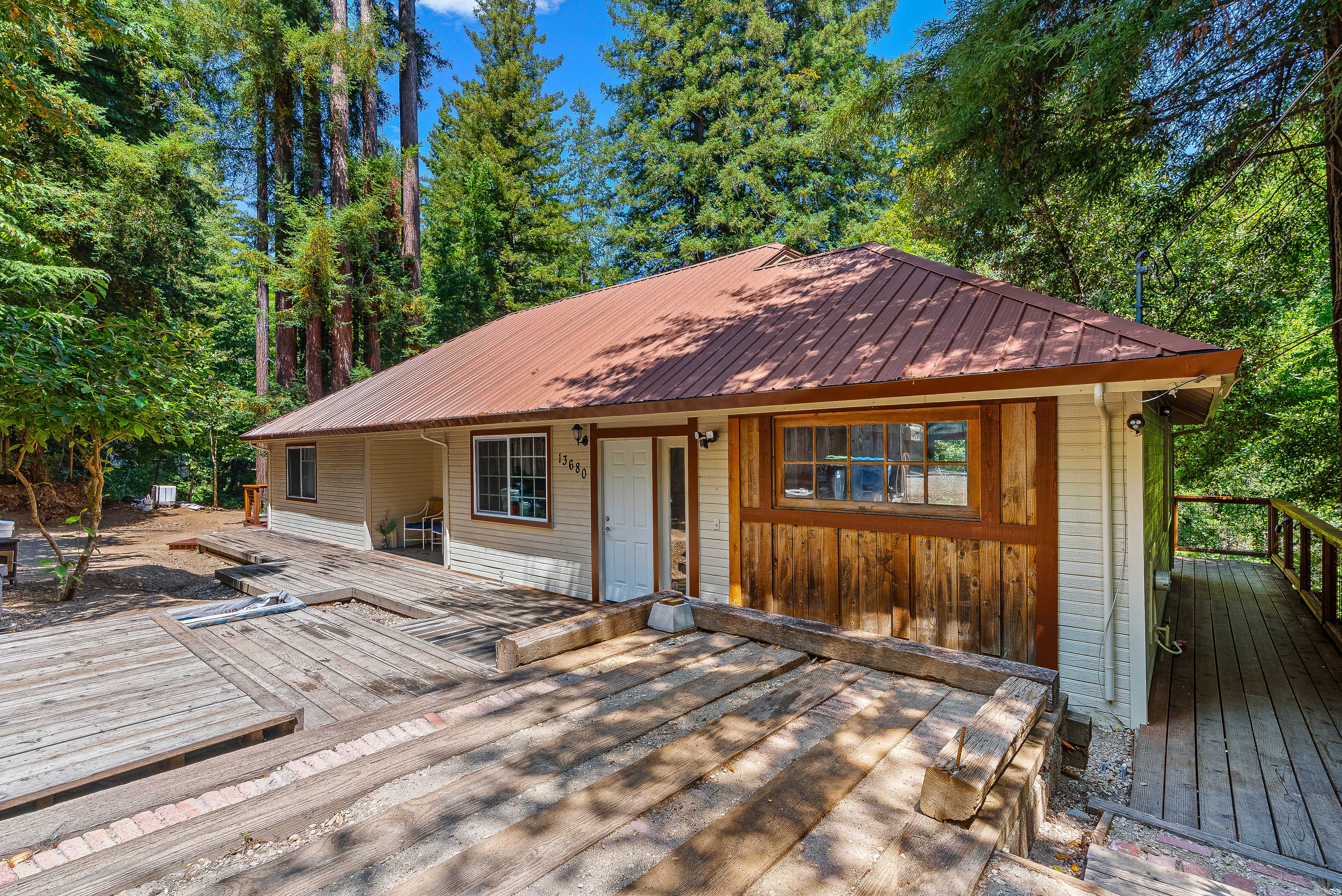 Boulder Creek, California, 95006, United States, 2 Bedrooms Bedrooms, ,2 BathroomsBathrooms,Residential,For Sale,1928761