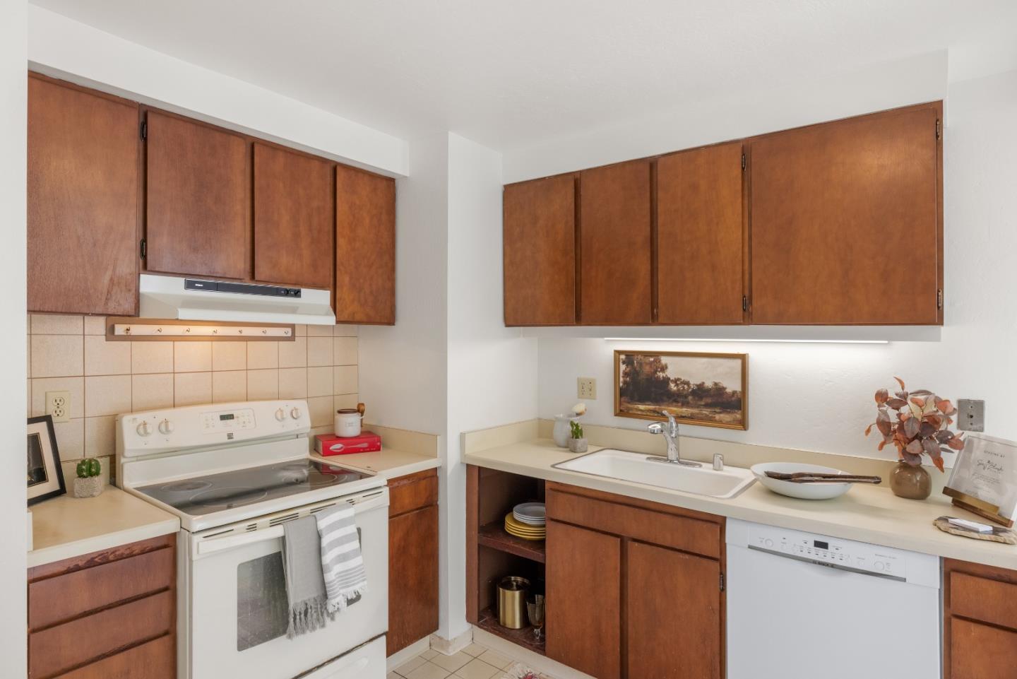 Carmel, California, 93923, United States, 2 Bedrooms Bedrooms, ,2 BathroomsBathrooms,Residential,For Sale,1859840
