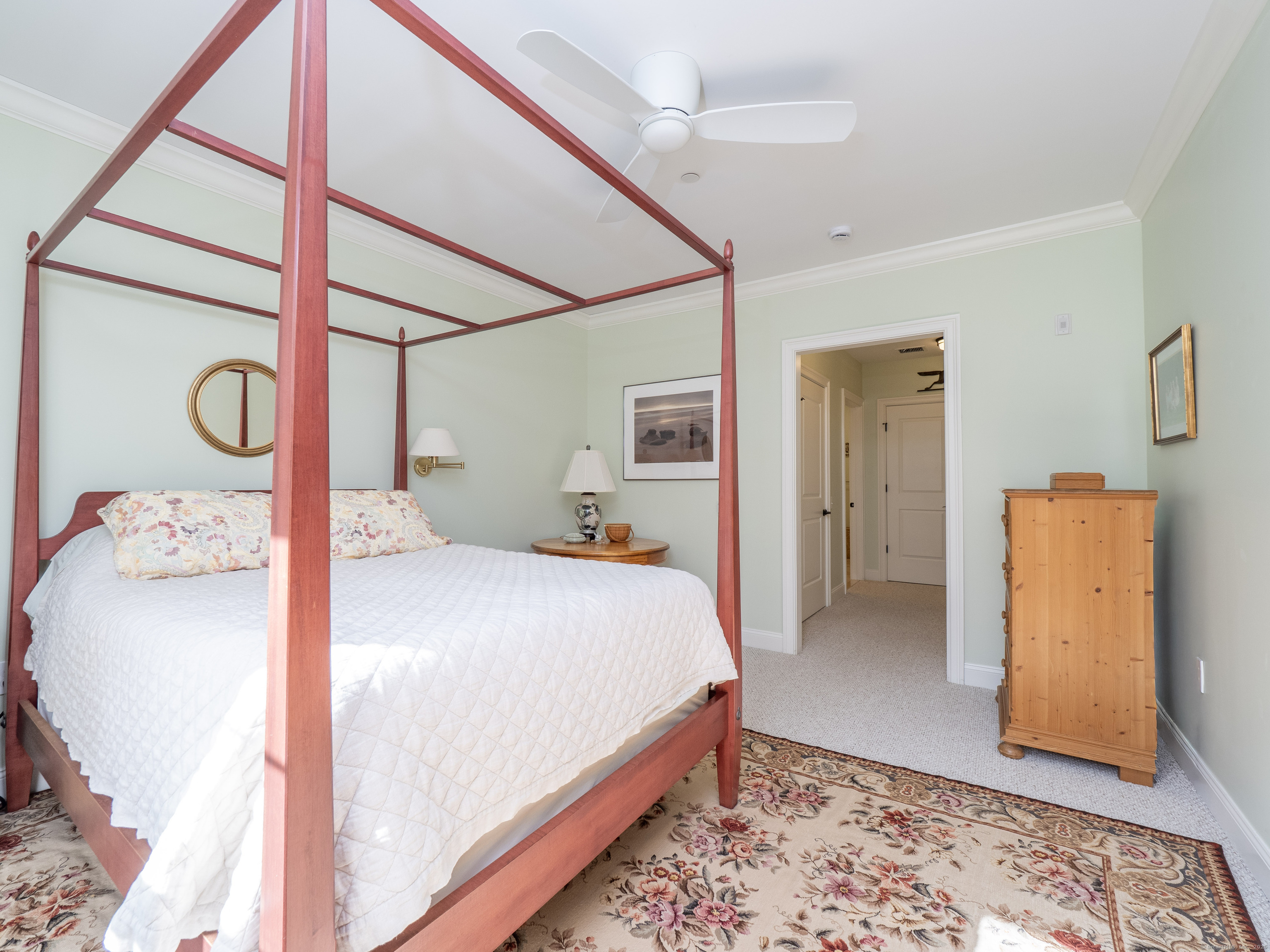 Ridgefield, Connecticut, 06877, United States, 2 Bedrooms Bedrooms, ,2 BathroomsBathrooms,Residential,For Sale,1989148