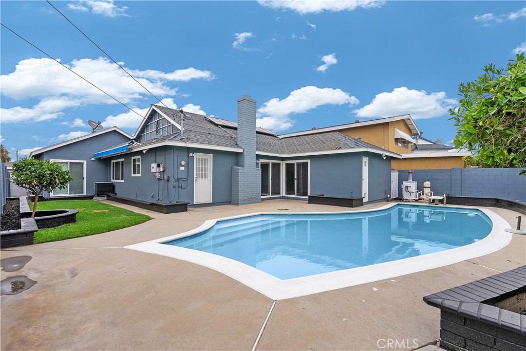 Carson, California, 90745, United States, 3 Bedrooms Bedrooms, ,2 BathroomsBathrooms,Residential,For Sale,1850381
