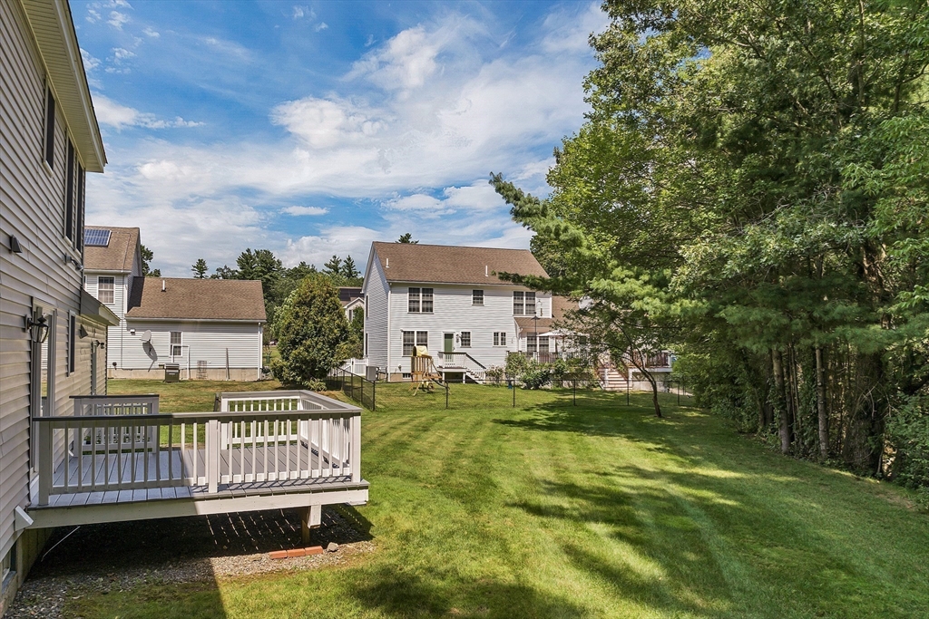 Nashua, New Hampshire, 03062, United States, 4 Bedrooms Bedrooms, ,4 BathroomsBathrooms,Residential,For Sale,1917285