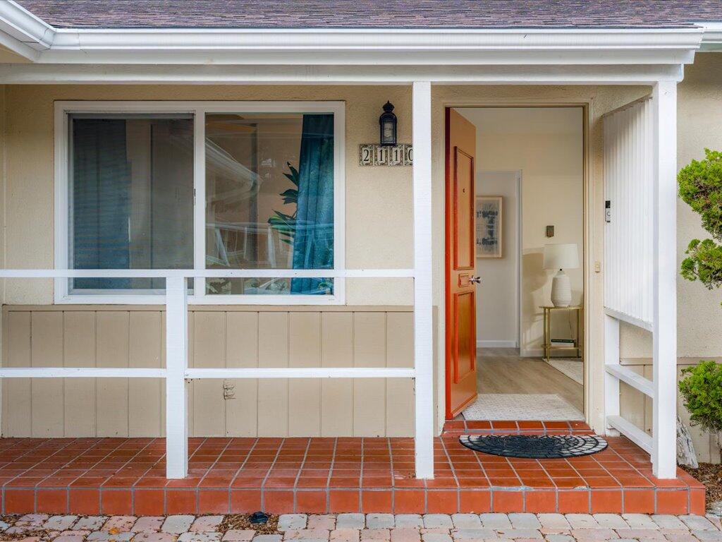 Santa Barbara, California, 93101, United States, 3 Bedrooms Bedrooms, ,2 BathroomsBathrooms,Residential,For Sale,2008962