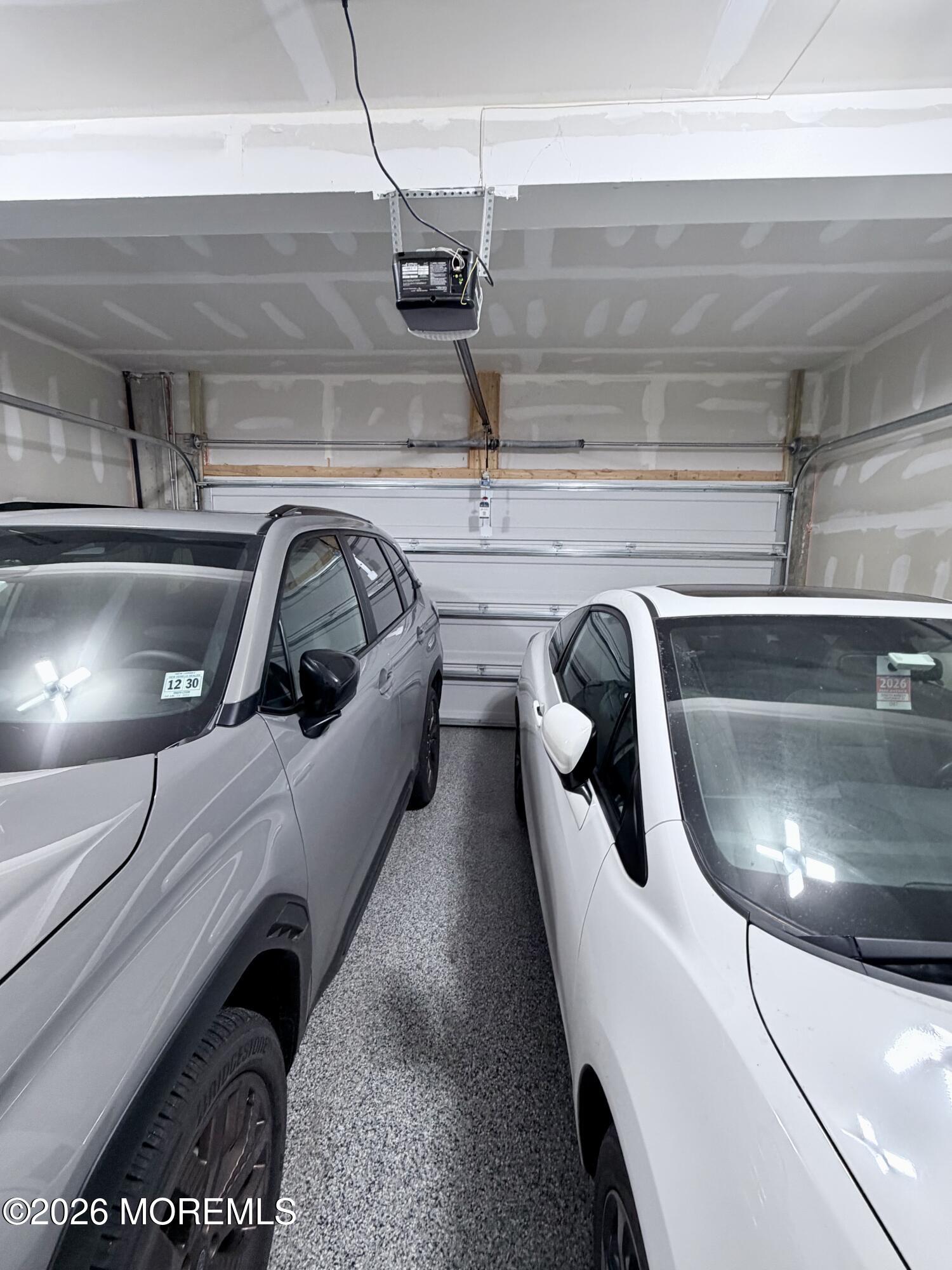 Parlin, New Jersey, 08859, United States, 3 Bedrooms Bedrooms, ,3 BathroomsBathrooms,Residential,For Sale,2010964