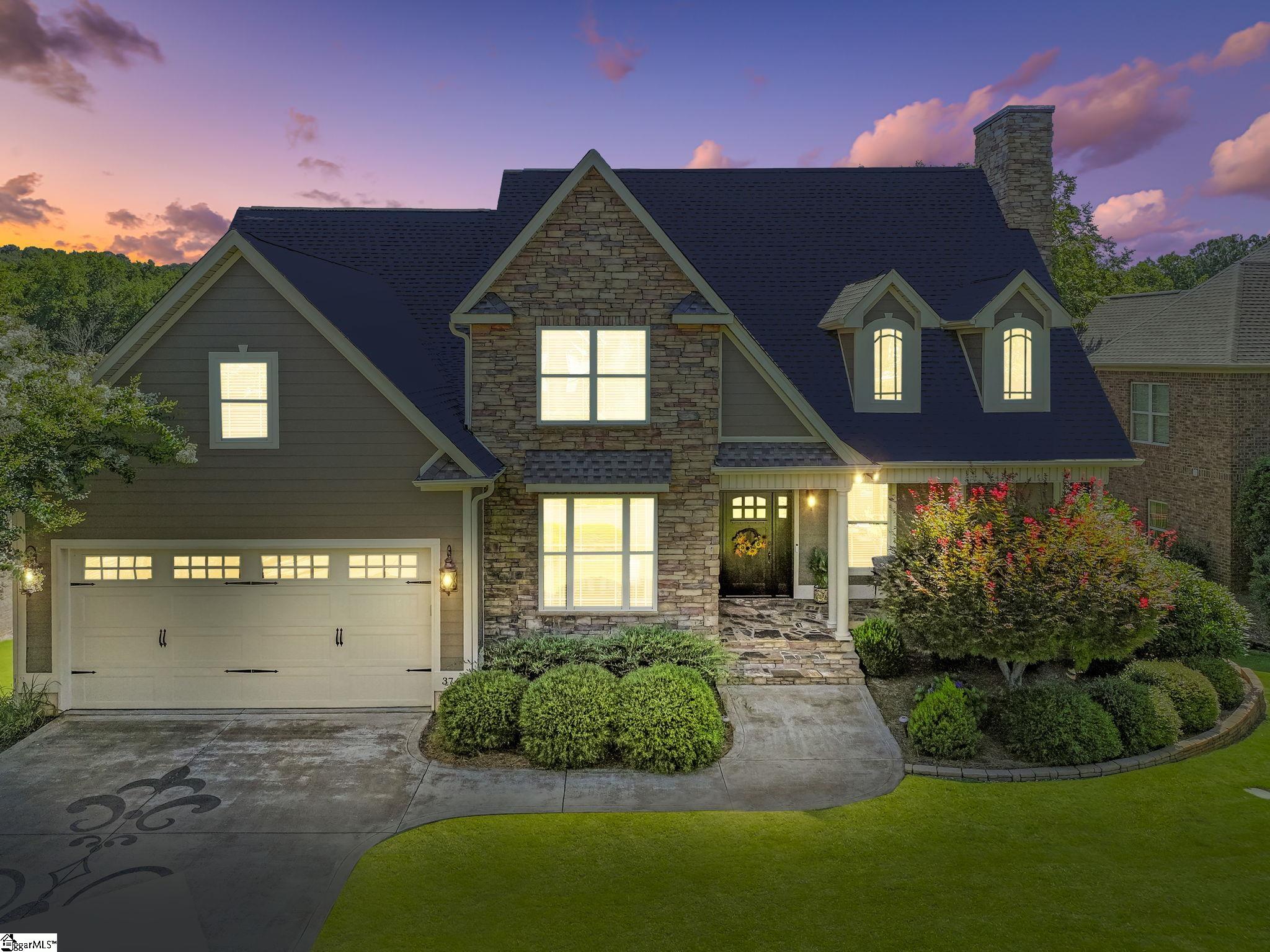 Inman, South Carolina, 29349, United States, 4 Bedrooms Bedrooms, ,3 BathroomsBathrooms,Residential,For Sale,1925169