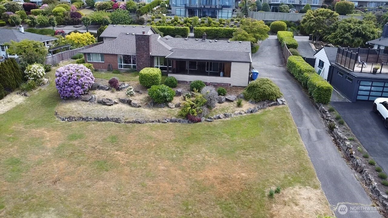 Tacoma, Washington, 98465, United States, 3 Bedrooms Bedrooms, ,2 BathroomsBathrooms,Residential,For Sale,1829131