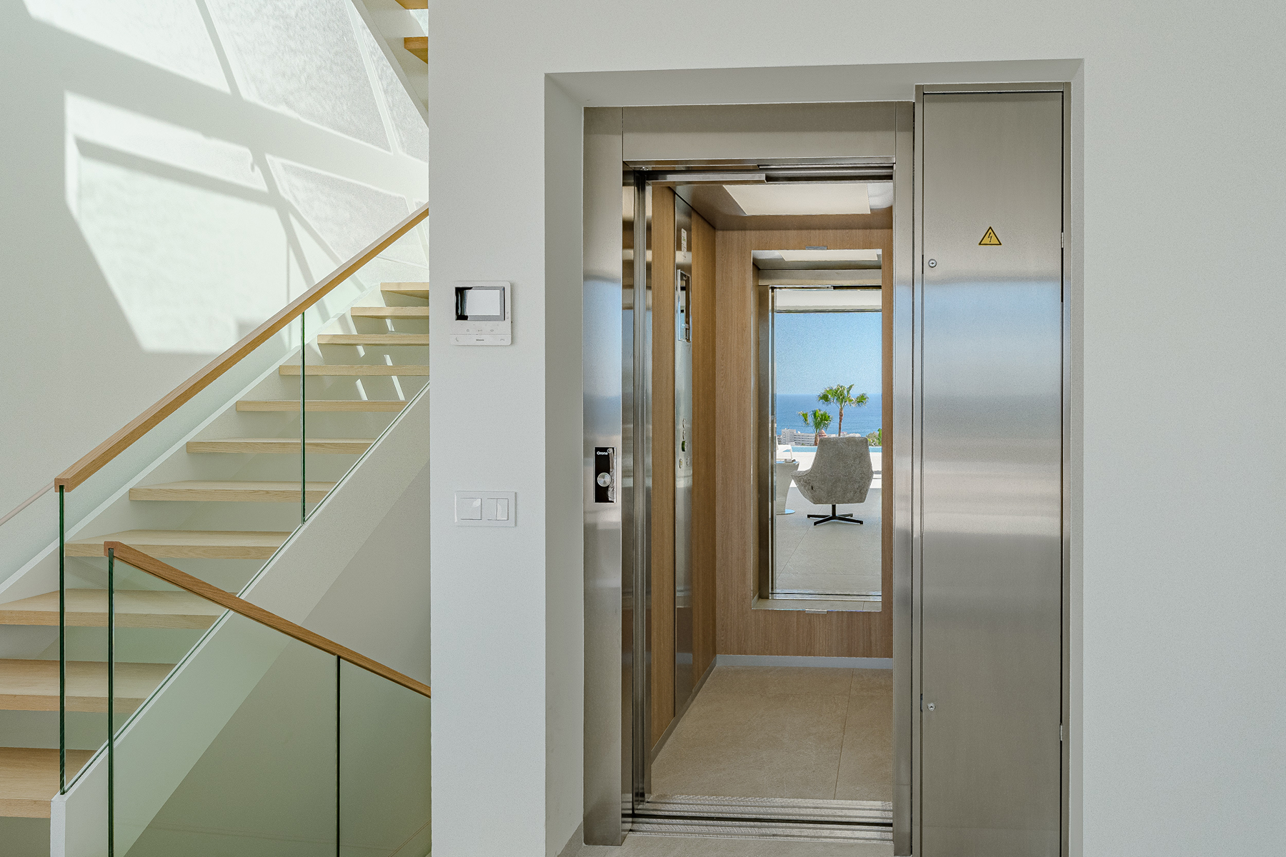  Exclusive luxury villas 