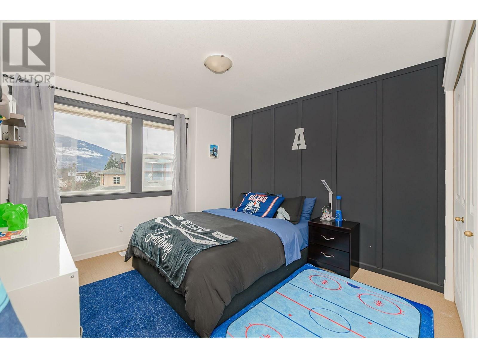 SICAMOUS, British Columbia, V0E 2V1, CA, 4 Bedrooms Bedrooms, ,2 BathroomsBathrooms,Residential,For Sale,1839055