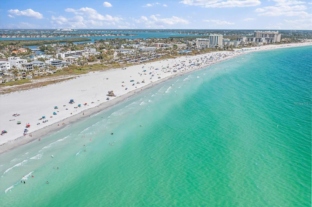 Sarasota, Florida, 34243, United States, 3 Bedrooms Bedrooms, ,3 BathroomsBathrooms,Residential,For Sale,1885250