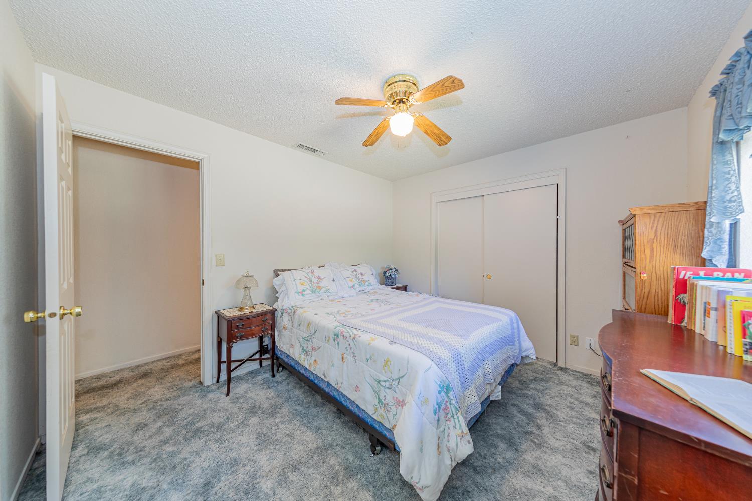 Oakhurst, California, 93644, United States, 4 Bedrooms Bedrooms, ,3 BathroomsBathrooms,Residential,For Sale,1974250