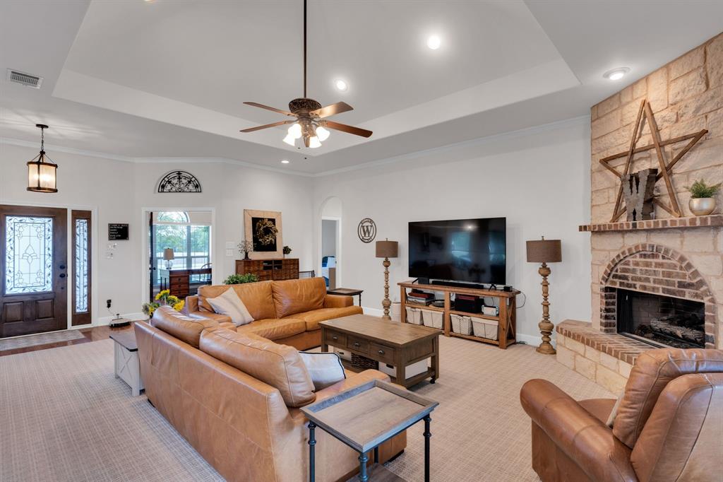 Midlothian, Texas, 76065, United States, 4 Bedrooms Bedrooms, ,4 BathroomsBathrooms,Residential,For Sale,1975305