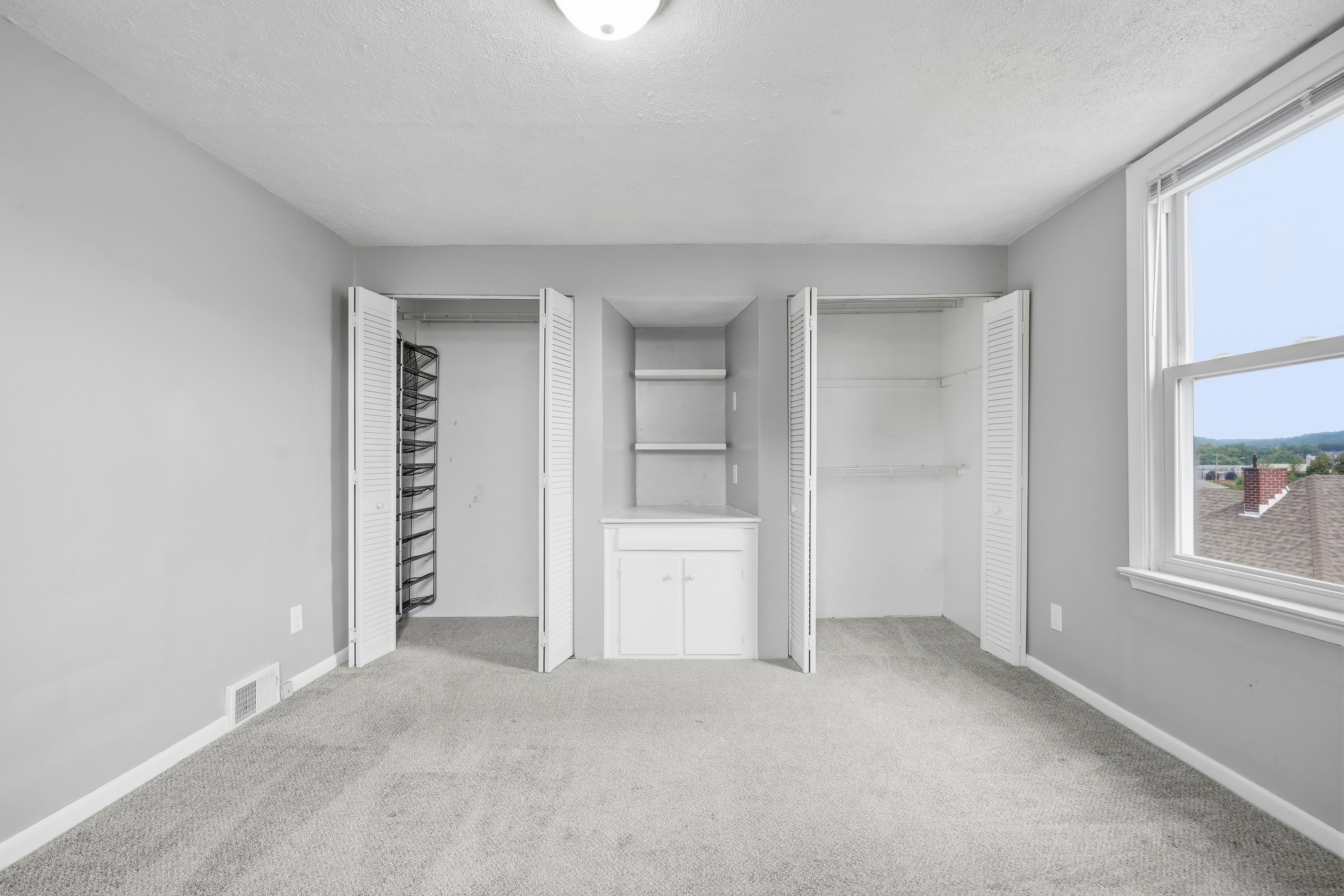  636 1/2 Fifth Avenue, Coraopolis, PA 15108 - 物件實景
