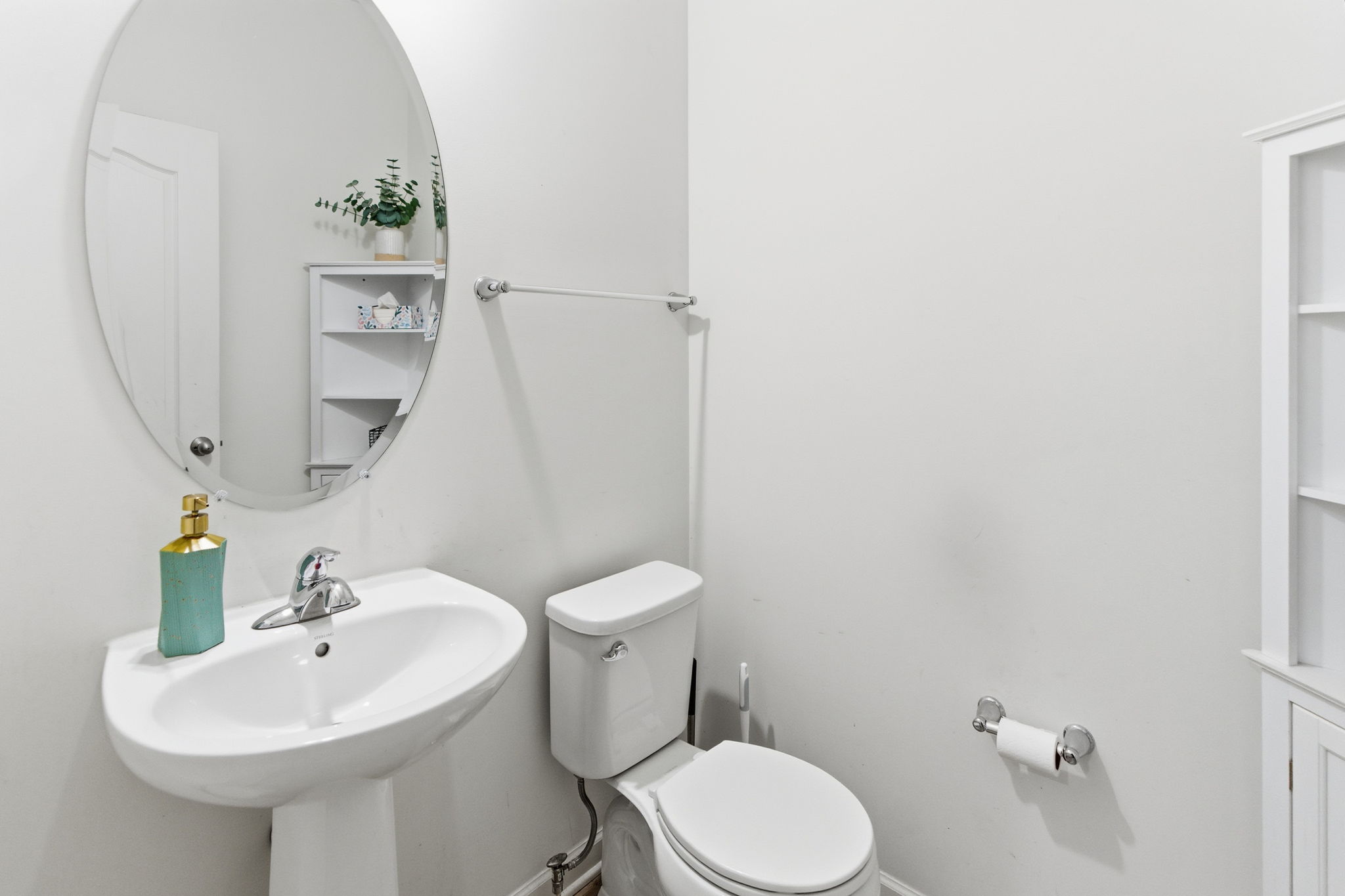 Gerrardstown, West Virginia, 25420, United States, 4 Bedrooms Bedrooms, ,Residential,For Sale,2002538