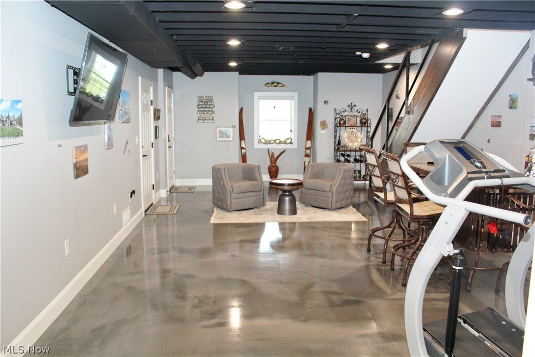 Lake Milton, Ohio, 44429, United States, 3 Bedrooms Bedrooms, ,3 BathroomsBathrooms,Residential,For Sale,2024644