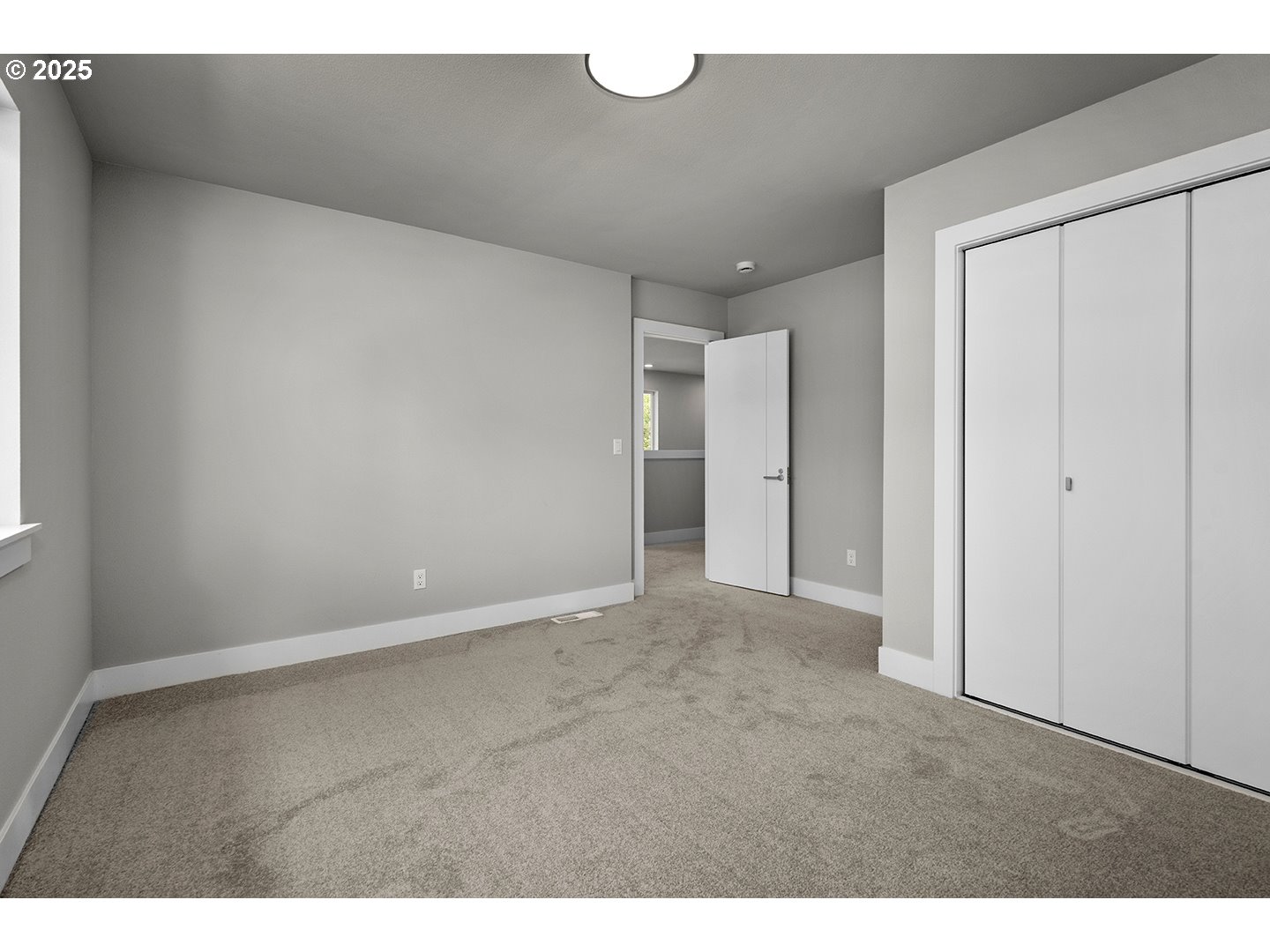 Sherwood, Oregon, 97140, United States, 3 Bedrooms Bedrooms, ,2 BathroomsBathrooms,Residential,For Sale,1729729