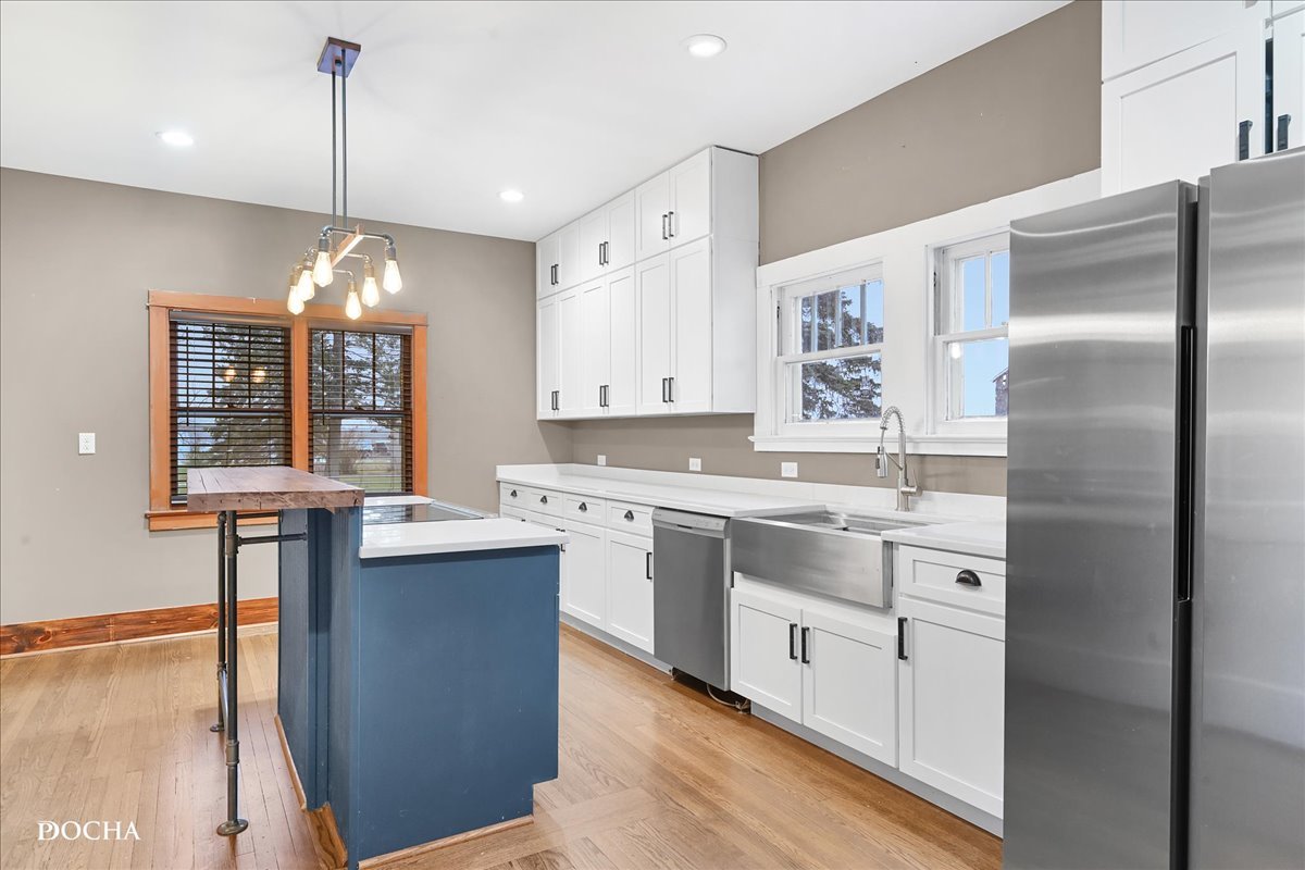 Newark, Illinois, 60541, United States, 3 Bedrooms Bedrooms, ,2 BathroomsBathrooms,Residential,For Sale,2006434