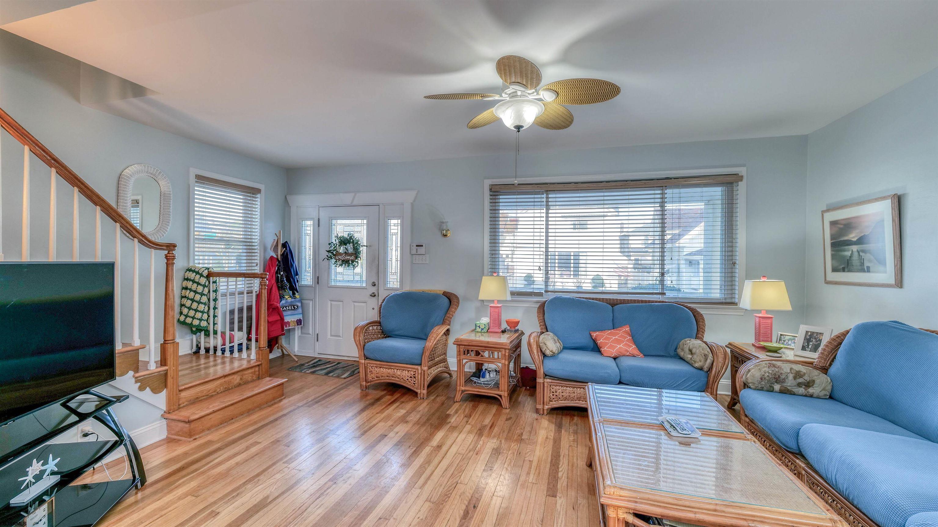 Ventnor, New Jersey, 08406, United States, 5 Bedrooms Bedrooms, ,4 BathroomsBathrooms,Residential,For Sale,1991955