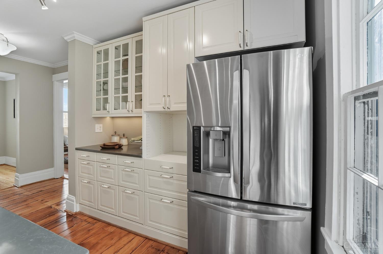 Cincinnati, Ohio, 45226, United States, ,Residential,For Sale,1996186