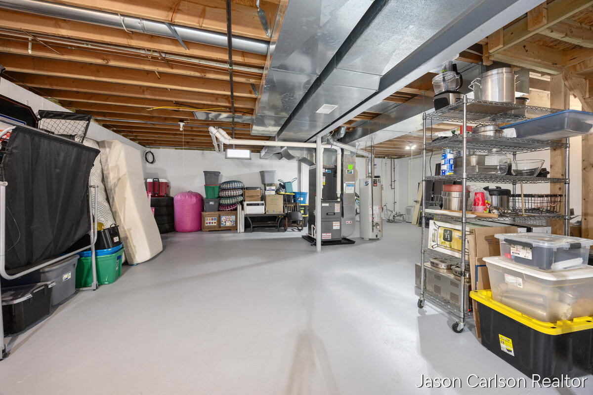 Caledonia, Michigan, 49316, United States, 4 Bedrooms Bedrooms, ,3 BathroomsBathrooms,Residential,For Sale,2008089