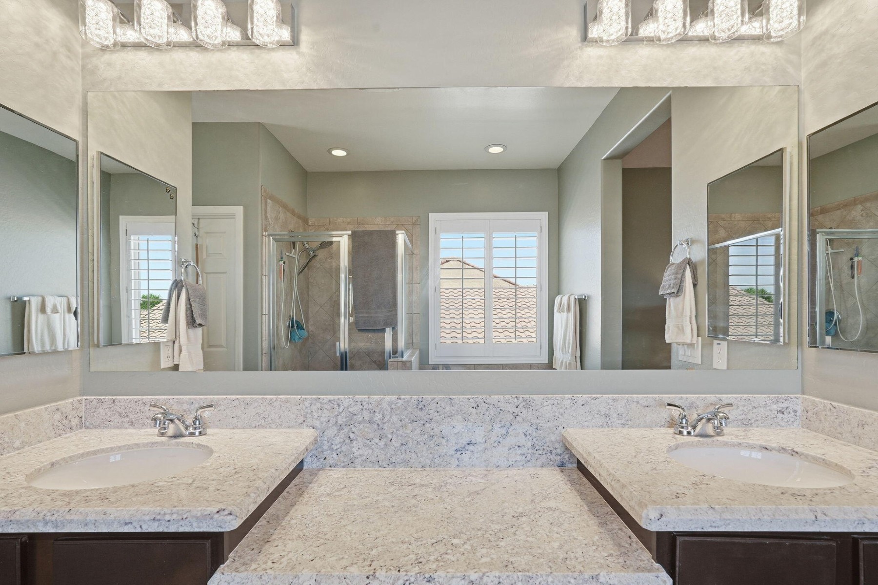  3009 E Meadowview Drive ¦ Gilbert, AZ - 物件實景