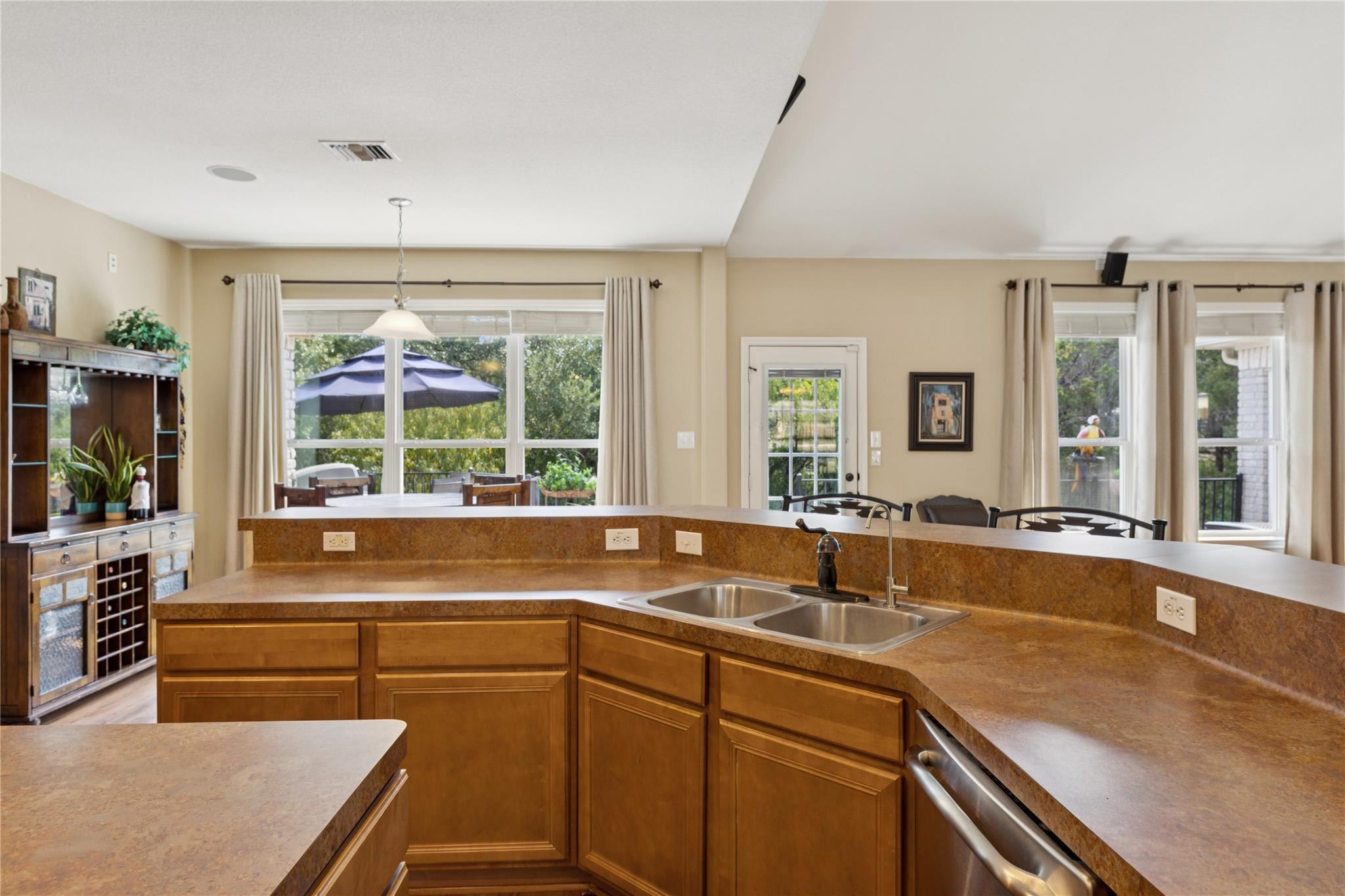 Austin, Texas, 78734, United States, 4 Bedrooms Bedrooms, ,2 BathroomsBathrooms,Residential,For Sale,1982359