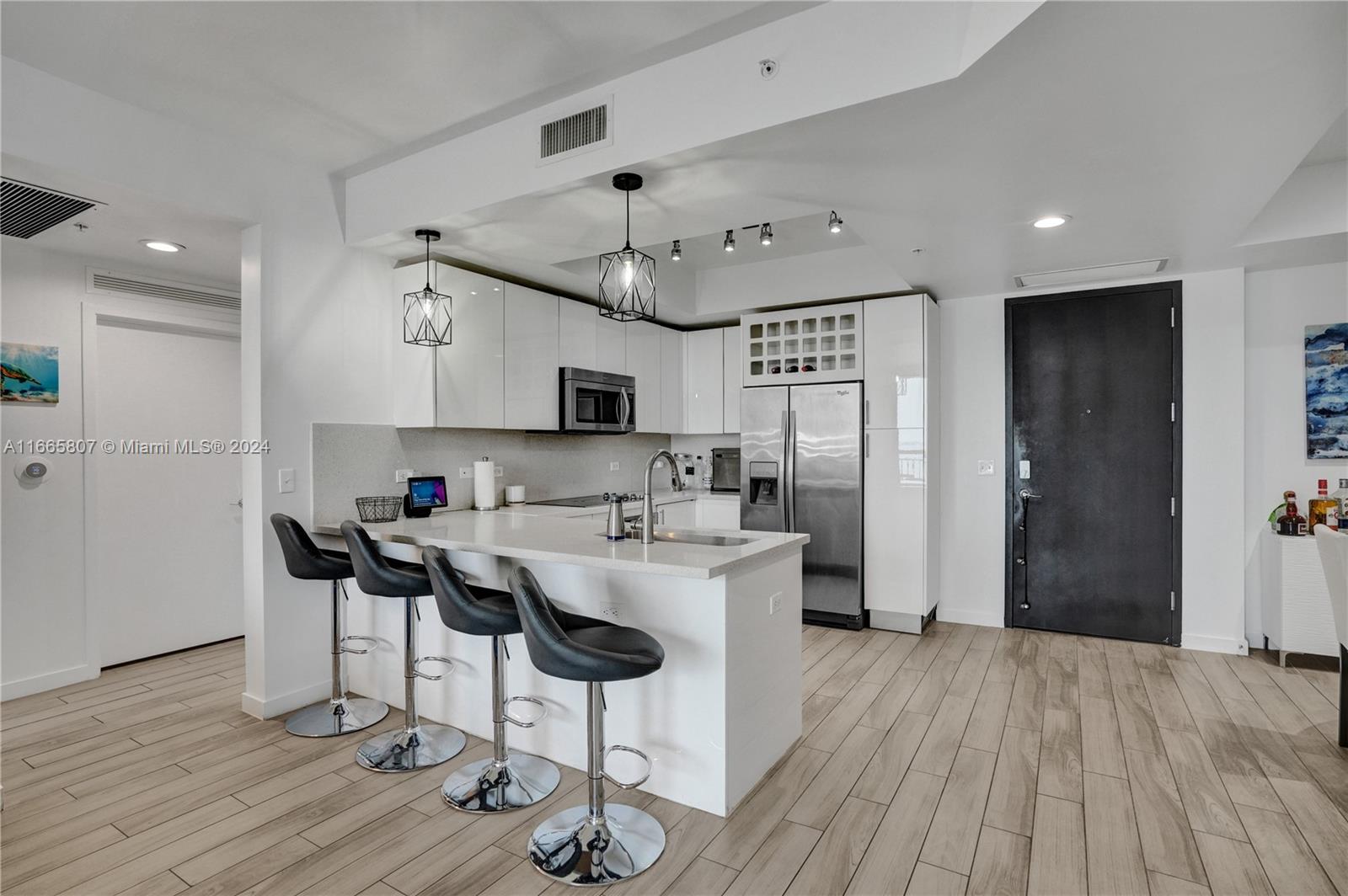 999 SW 1st Ave Unit 1807, Miami, Florida, 33130, United States, 2 Bedrooms Bedrooms, ,2 BathroomsBathrooms,Residential,For Sale,999 SW 1st Ave Unit 1807,1632303