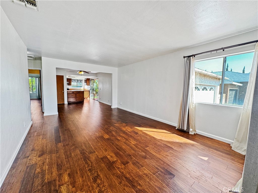 Silva St, Long Beach, CA 90807 #1