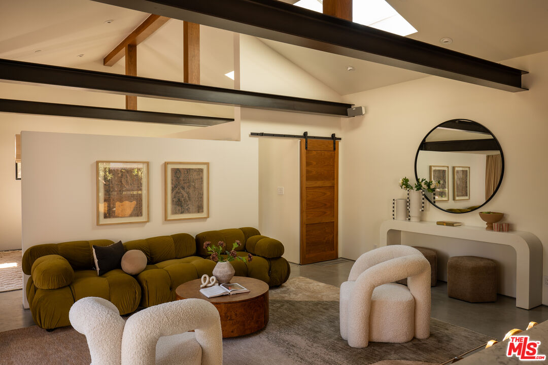 Malibu, California, 90265, United States, 5 Bedrooms Bedrooms, ,5 BathroomsBathrooms,Residential,For Sale,1918690