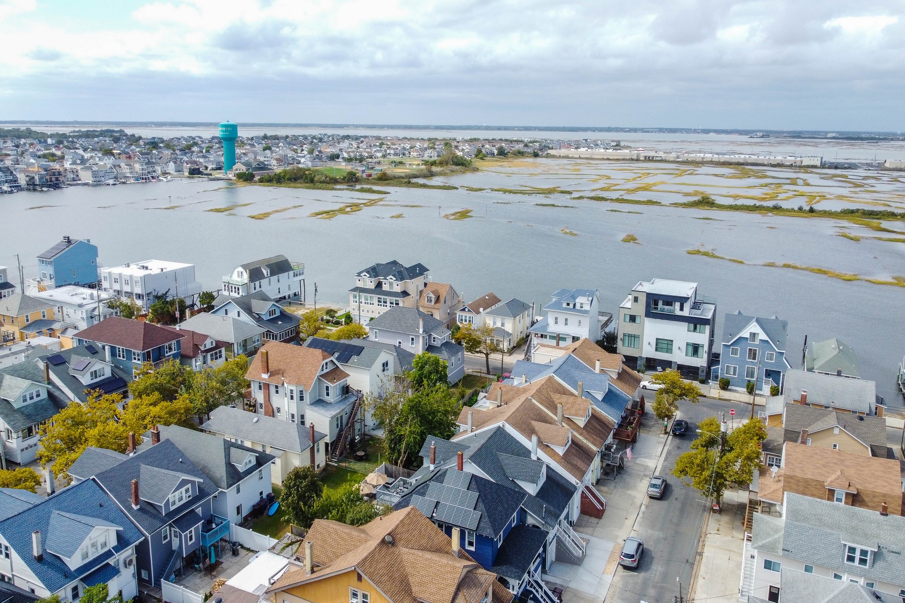  16 N Nashville Ave - 物件實景