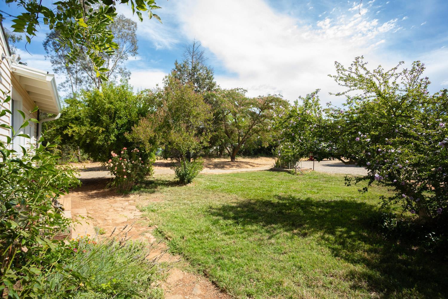 Browns Valley, California, 95918, United States, 3 Bedrooms Bedrooms, ,1 BathroomBathrooms,Residential,For Sale,1930190