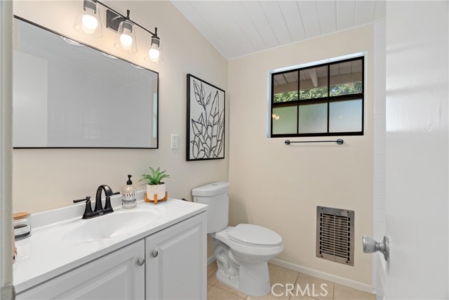 Fullerton, California, 92831, United States, 3 Bedrooms Bedrooms, ,2 BathroomsBathrooms,Residential,For Sale,1975217