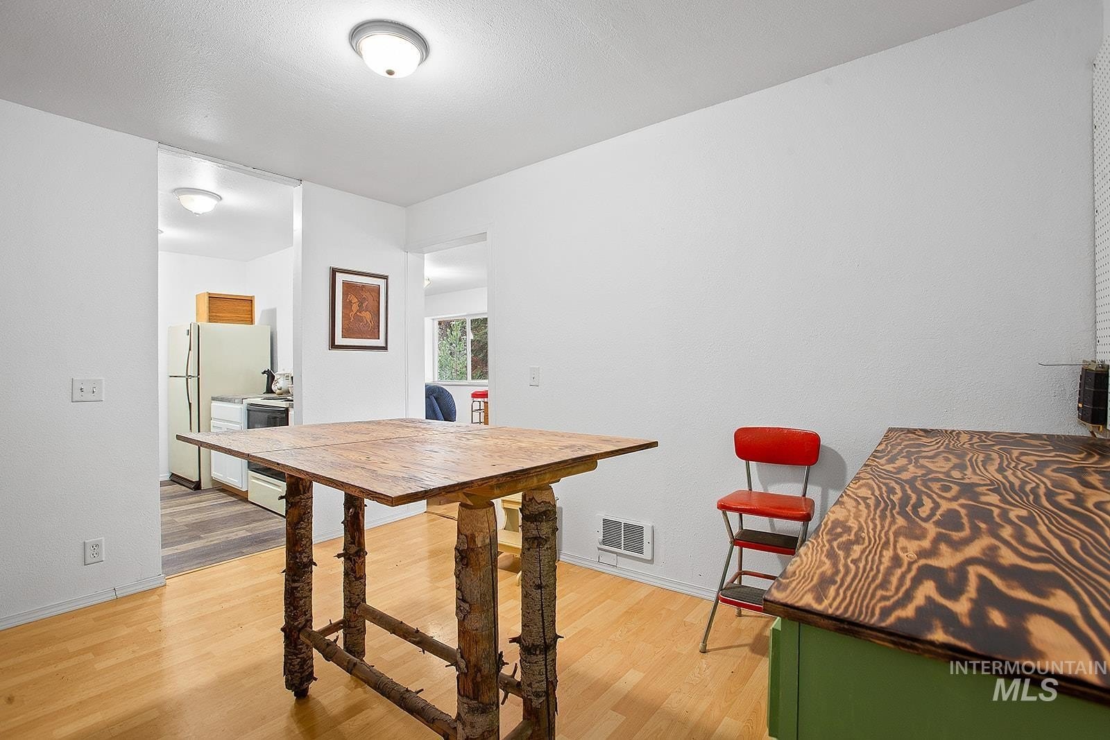 Winchester, Idaho, 83555, United States, 3 Bedrooms Bedrooms, ,1 BathroomBathrooms,Residential,For Sale,1977740