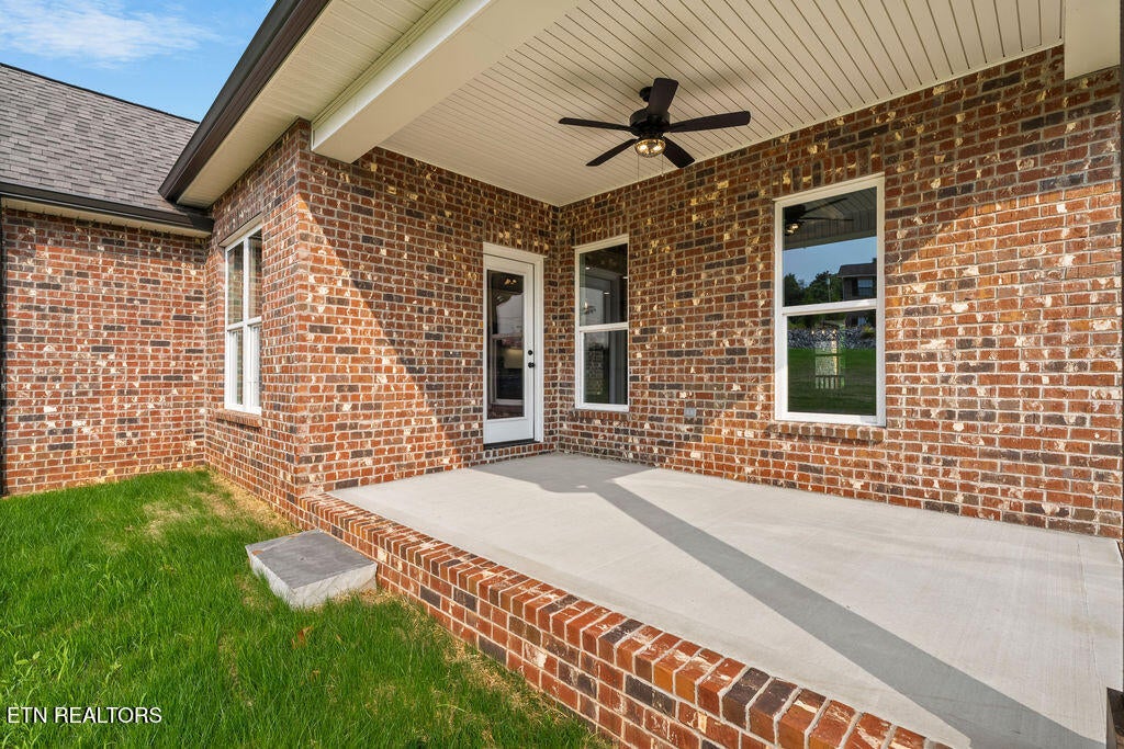 Lenoir City, Tennessee, 37771, United States, 3 Bedrooms Bedrooms, ,2 BathroomsBathrooms,Residential,For Sale,1838610